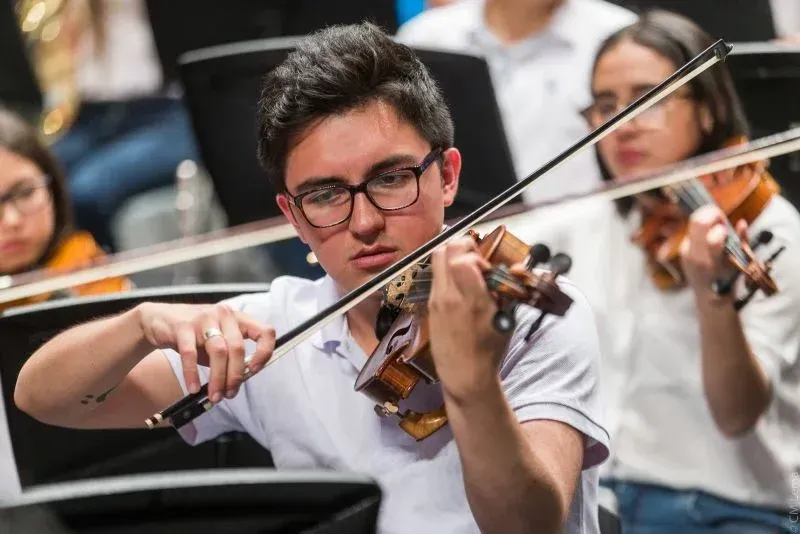 Orquesta y coro representativo Batuta Somos Pacífico