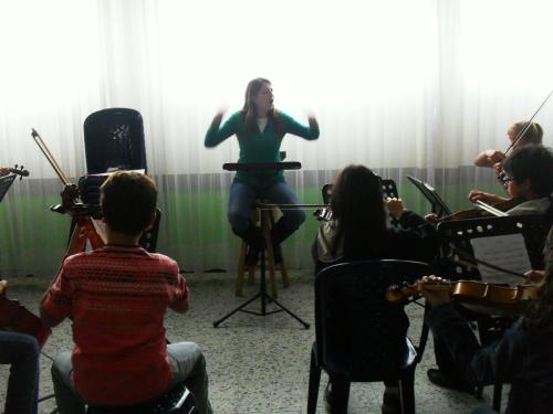 Ensayo de orquesta de cuerdas COPA