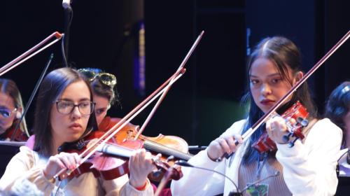 Mujeres en Armonía Mariachi Colombia México 2024