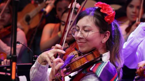 Mujeres en Armonía Mariachi Colombia México 2024