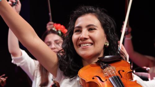 Mujeres en Armonía Mariachi Colombia México 2024