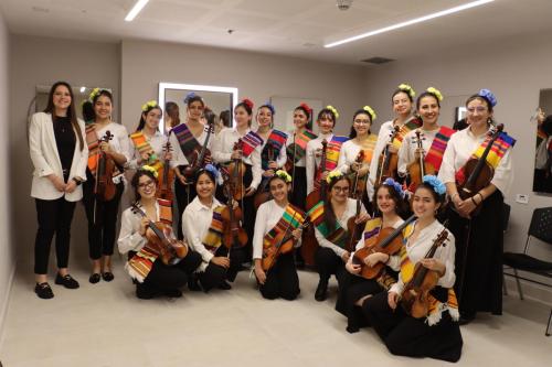 Mujeres en Armonía Mariachi Colombia México 2024